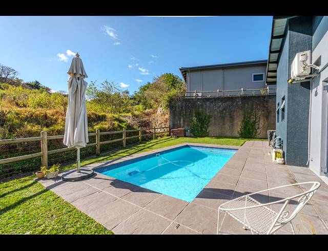 4 BEDROOM HOUSE FOR SALE IN PALM LAKES ESTATE